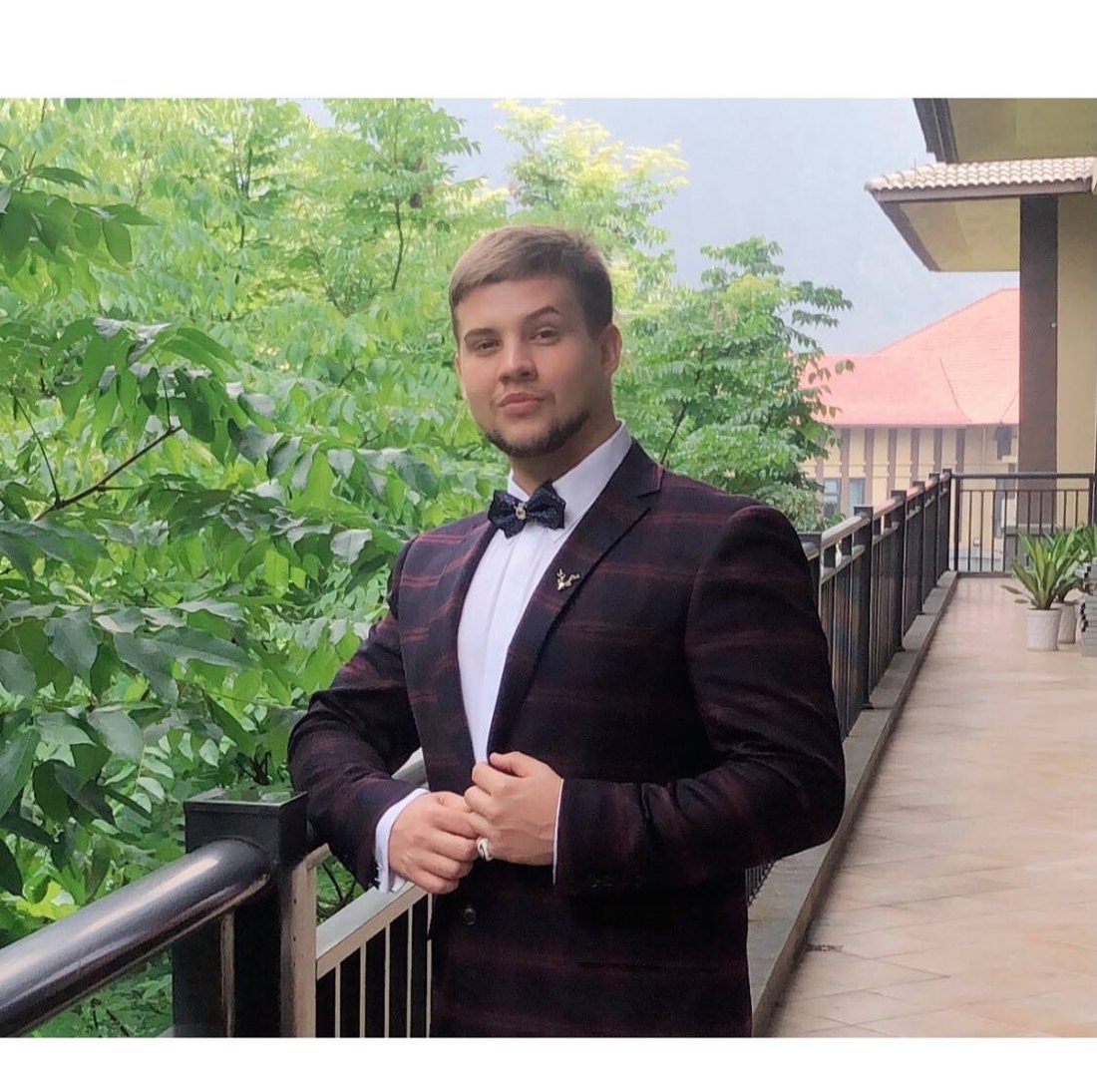 Tony — BIE tutor